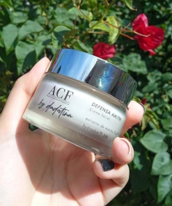 Alternative view of DEFENSA AM/PM BY DADATINA