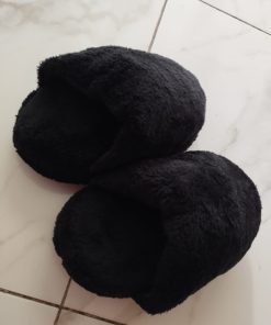 PANTUFLAS NEGRAS - PELUCHE - PANTUFLONES