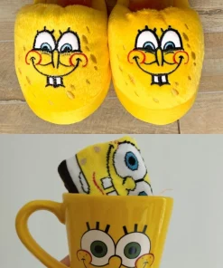 COMBO BOB ESPONJA - PANTUFLAS + TAZA + MEDIAS