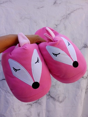 PANTUFLAS LOBA ROSA - LOBITA - PANTUFLONES