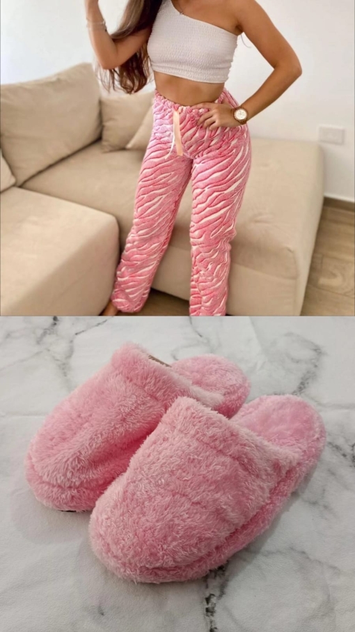 COMBO ROSA - PANTUFLAS PELUCHE + PANTALON POLAR ZEBRA