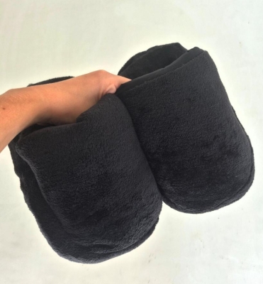 PANTUFLONES - PANTUFLAS NEGRAS